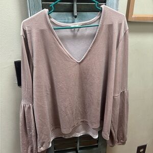 Woman boutique long sleeve shirt